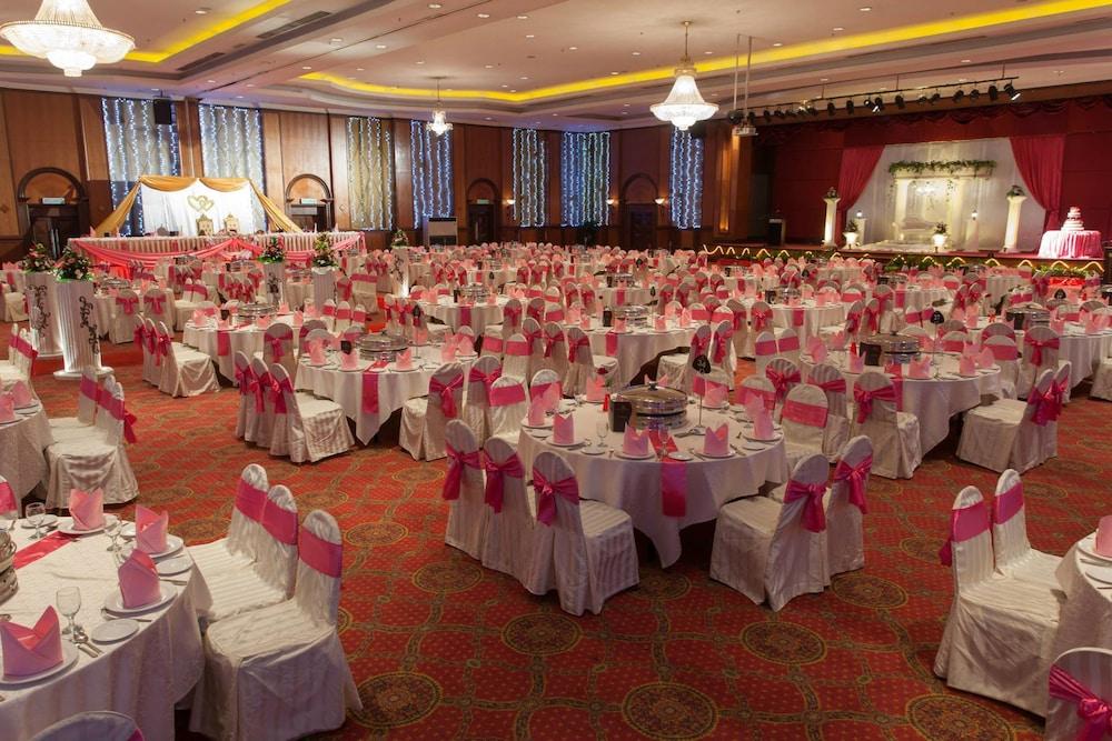 Summit Hotel Subang Usj Subang Jaya Kültér fotó